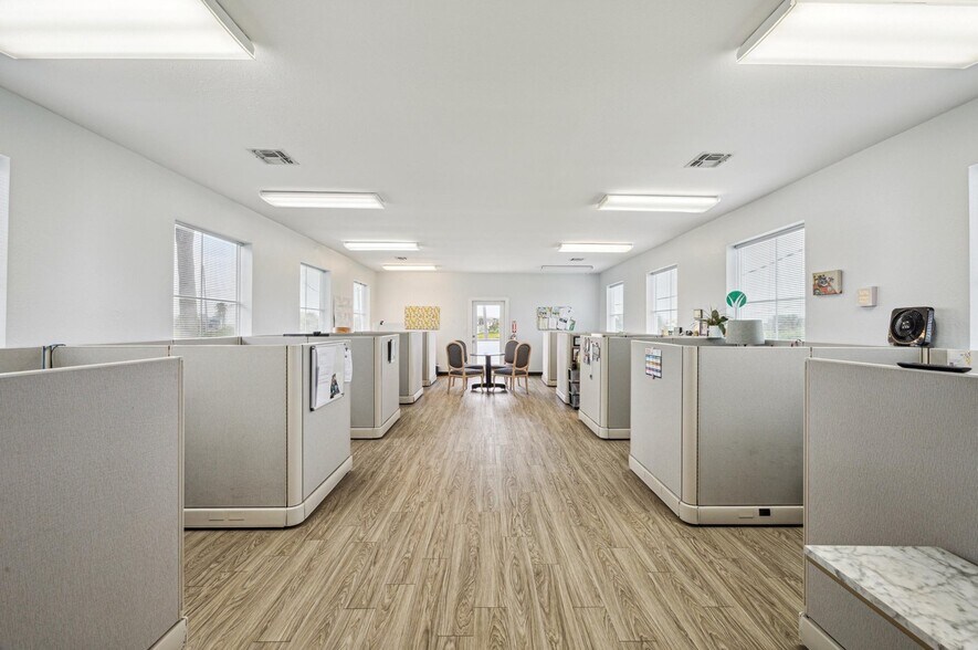 More Photos Of 13450 Termini San Luis Pass Rd, Galveston Office For Sale