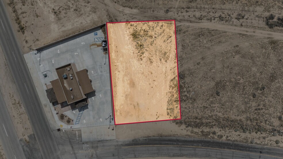 More Photos Of 10622 S Loop Rd, California City Land For Sale