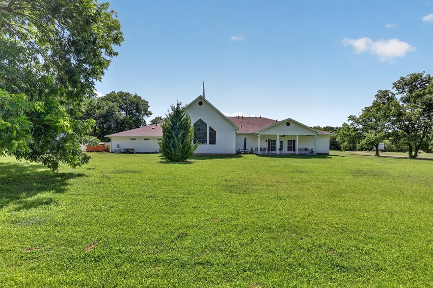 More Photos Of 33429 NCR 3270 Rd, Davis Lodge Meeting Hall For Sale