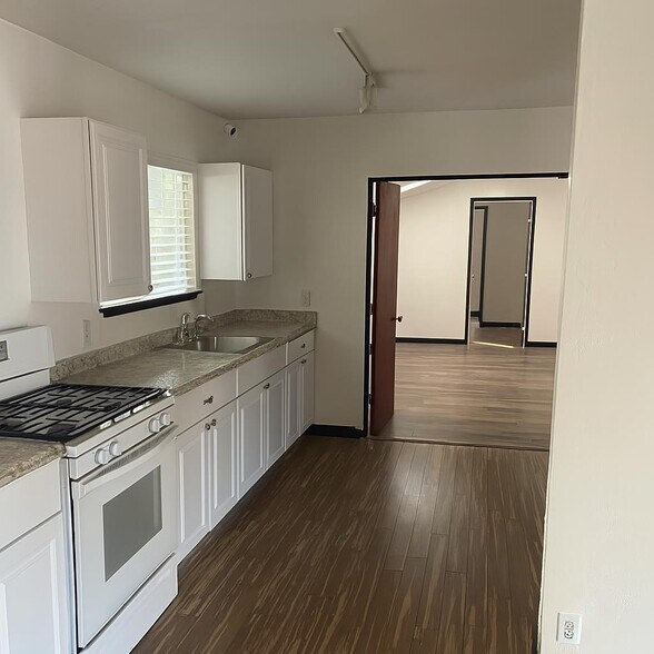 More Photos Of 15386 Little Valley Rd, Grass Valley Freestanding For Sale