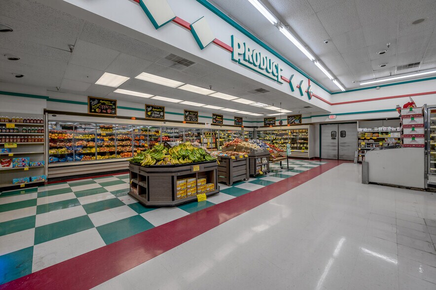 More Photos Of , Greenup General Retail For Sale