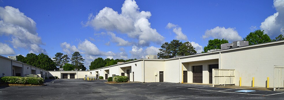 More Photos Of 2161 Newmarket Pky SE, Marietta Office For Lease