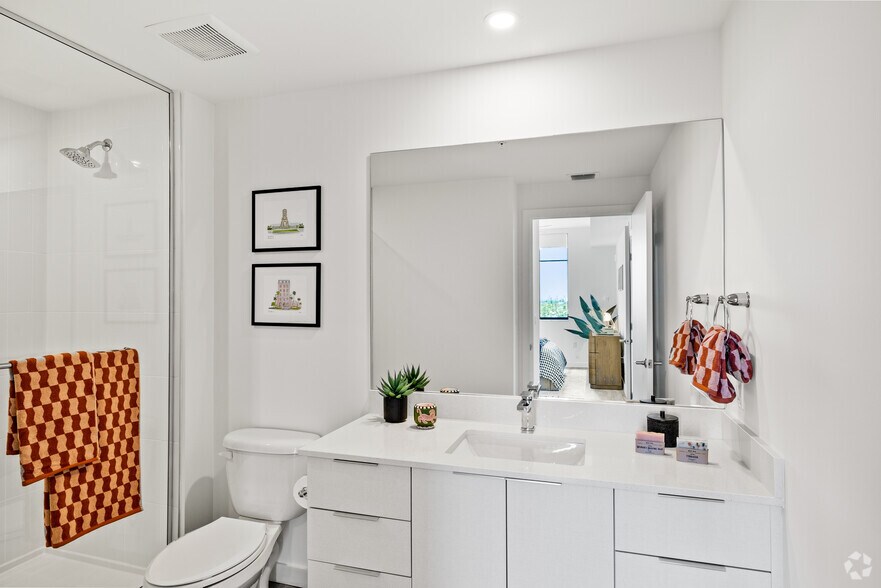 More Photos Of 2585 Spruce Ave, West Palm Beach Apartments For Lease