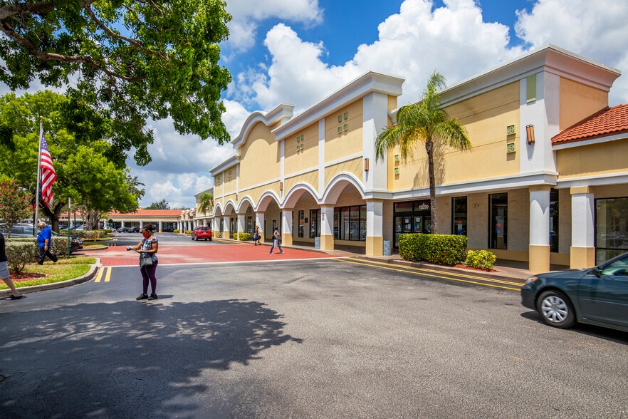 More Photos Of Southern Blvd, Wellington Unknown For Lease