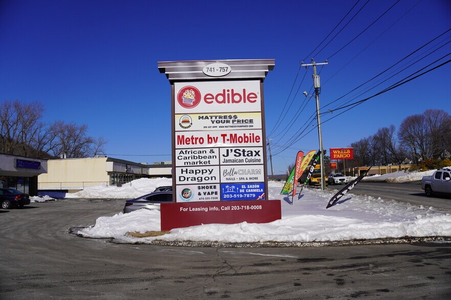 More Photos Of 741-757 Wolcott St, Waterbury Unknown For Lease