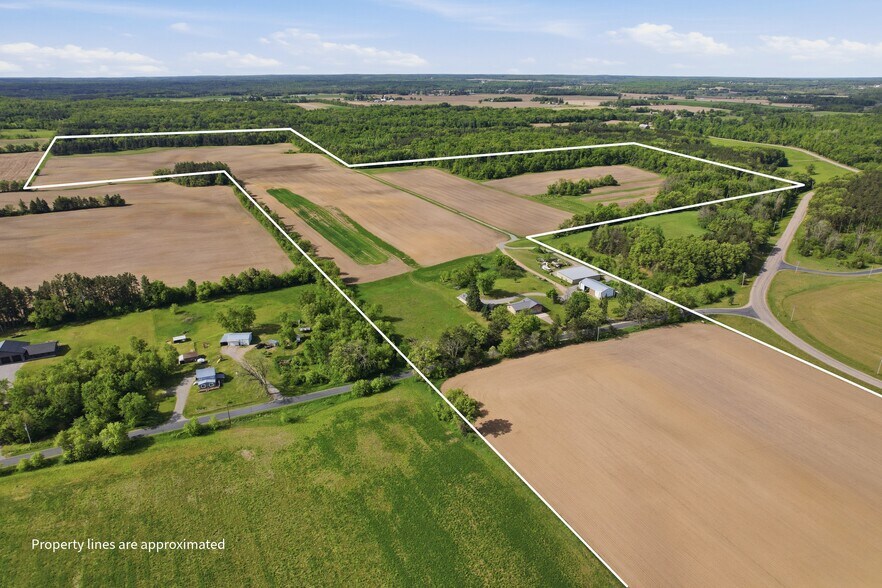 More Photos Of 9523 River Rd, Amherst Warehouse For Sale