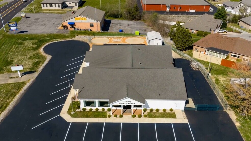 Primary Photo Of 3538 Lone Oak Rd, Paducah Flex For Sale