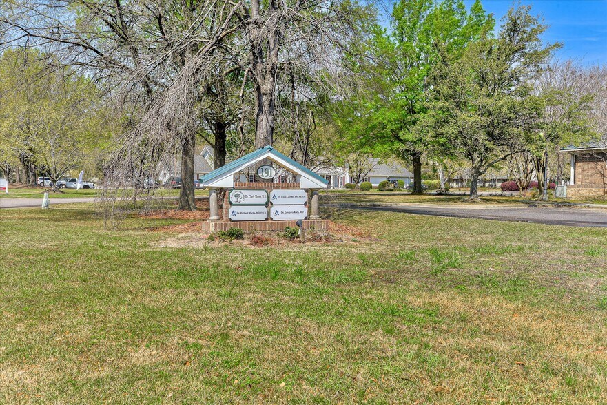 More Photos Of 191 Center South Blvd, Aiken Medical For Sale