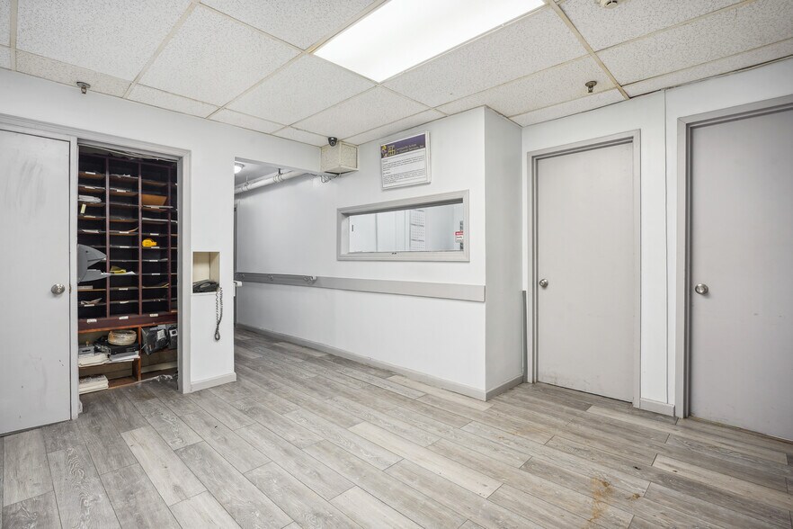 More Photos Of 2225 Lodovick Ave, Bronx Assisted Living For Lease