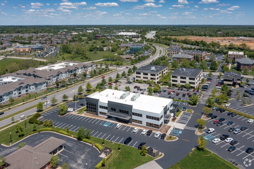 More Photos Of 2376 Sir Barton Way, Lexington Office For Sale