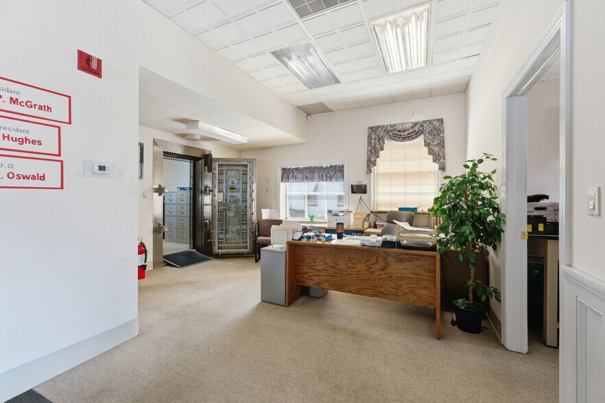 More Photos Of 100 Mantua Blvd, Mantua Office For Sale