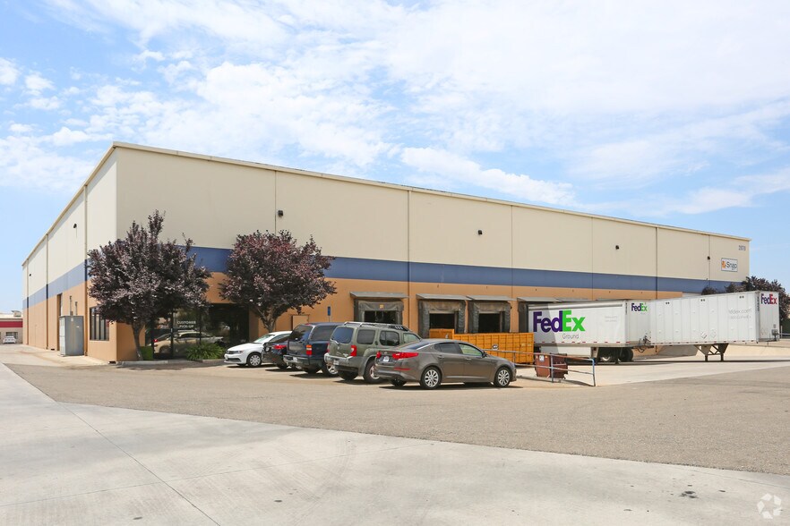 Primary Photo Of 2970 S Orange Ave, Fresno Warehouse For Lease