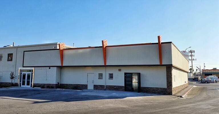 More Photos Of 2101 Fremont St, Las Vegas Warehouse For Lease