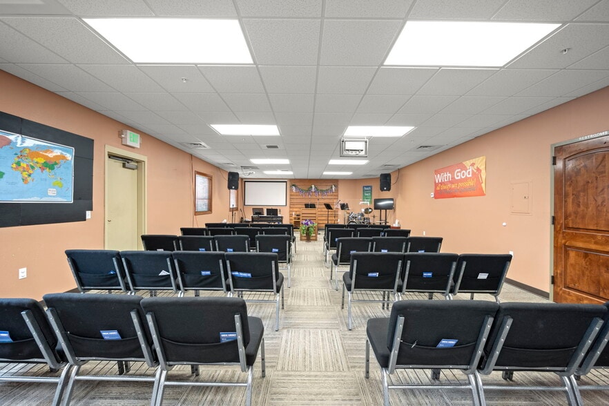 More Photos Of 8052 W Main St, Rathdrum Office Residential For Sale