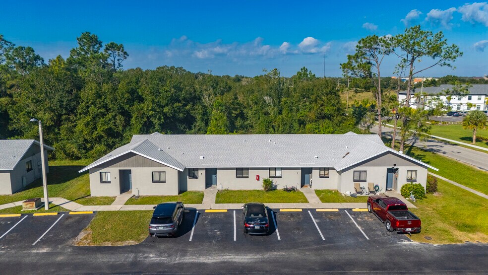 More Photos Of 1450 E Gibson St, Arcadia Apartments For Sale