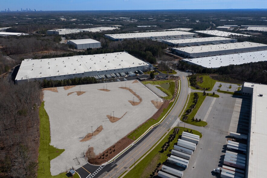 Primary Photo Of 800 Douglas Hill Rd, Lithia Springs Land For Lease