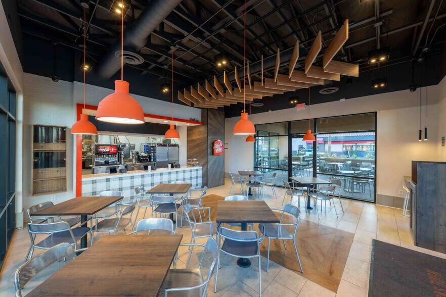 More Photos Of 2340 S Nellis Blvd, Las Vegas Restaurant For Lease