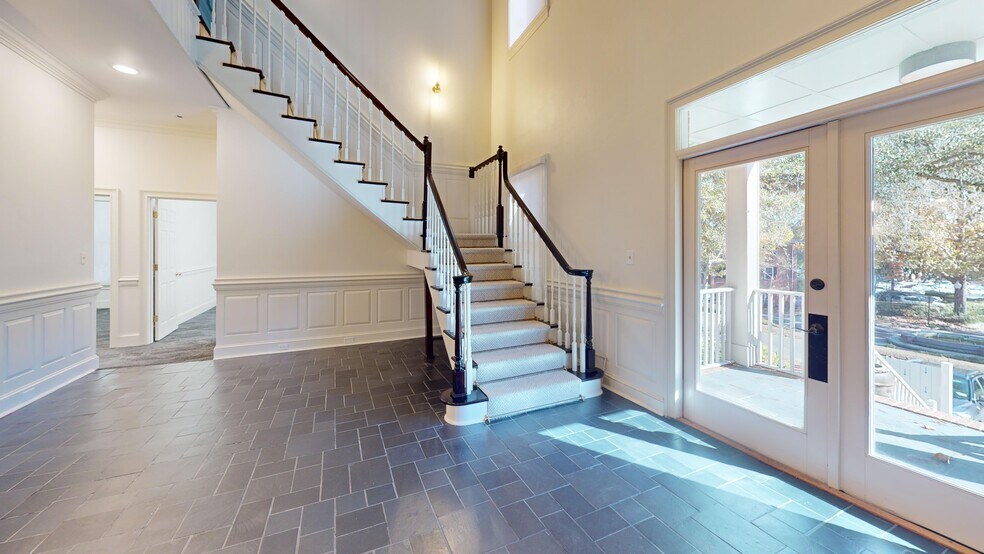 More Photos Of 2833 Remington Green Cir, Tallahassee Office For Sale