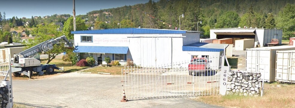 Primary Photo Of 2660 NW Vine St, Grants Pass Manufacturing For Sale