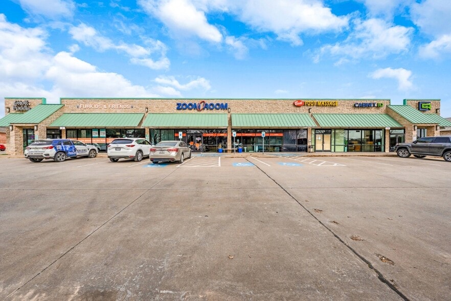 Primary Photo Of 3180 Eldorado Pky, McKinney Unknown For Lease