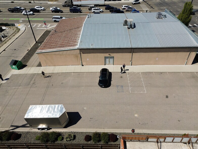 More Photos Of 4141 W Chinden Blvd, Garden City Freestanding For Lease