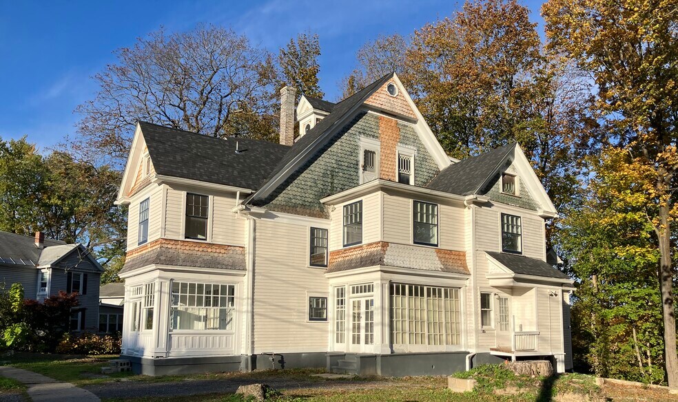 Primary Photo Of 54 Parkwood Blvd, Hudson Apartments For Sale