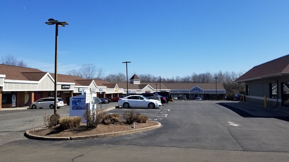 More Photos Of 425-477 S Broad St, Meriden Unknown For Lease