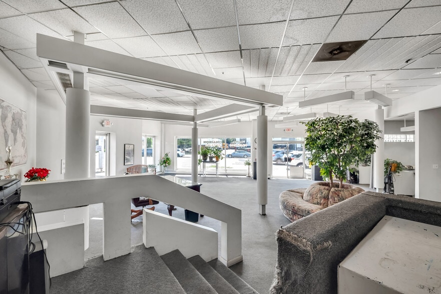 More Photos Of 43 Central Ave, Orange Service Station For Sale