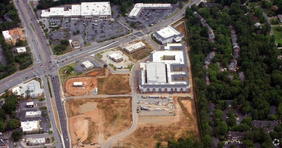 More Photos Of 1420 Terrell Mill Rd SE, Marietta General Retail For Lease