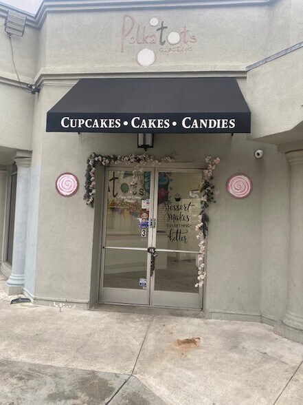 More Photos Of 720 Lake Ave, Pasadena Freestanding For Lease