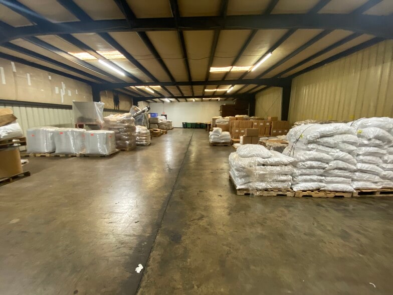 More Photos Of 1381 Air Rail Ave, Virginia Beach Food Processing For Sale
