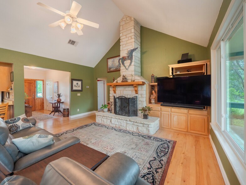 More Photos Of 13511 Carpenter Ln, Manchaca Land For Sale