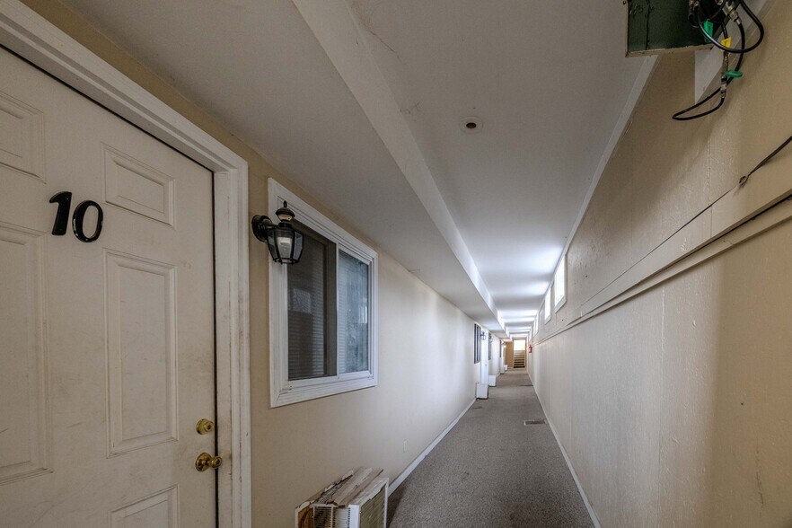 More Photos Of 3 E Division St, Remington Apartments For Sale