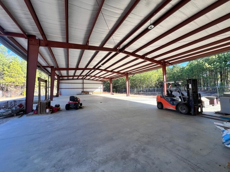 More Photos Of 1314 N Van L Mungo Blvd, Pageland Storefront Retail Office For Sale