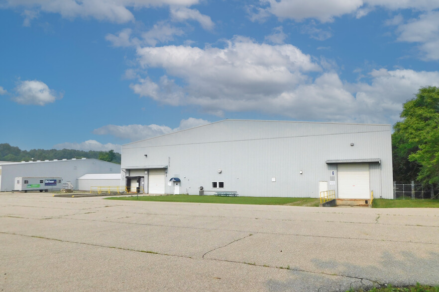 Primary Photo Of 9325 Maltby Rd, Brighton Warehouse For Lease