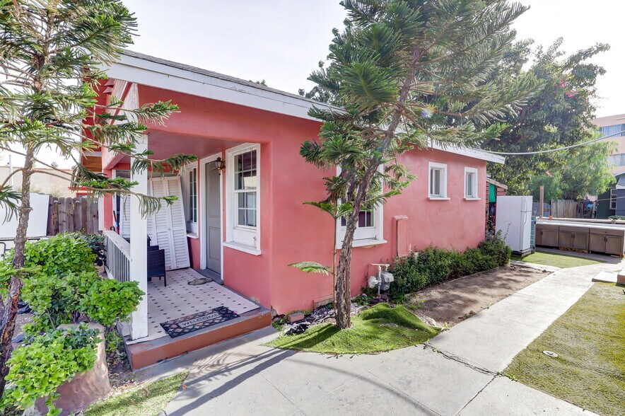 More Photos Of ,  Unknown For Sale