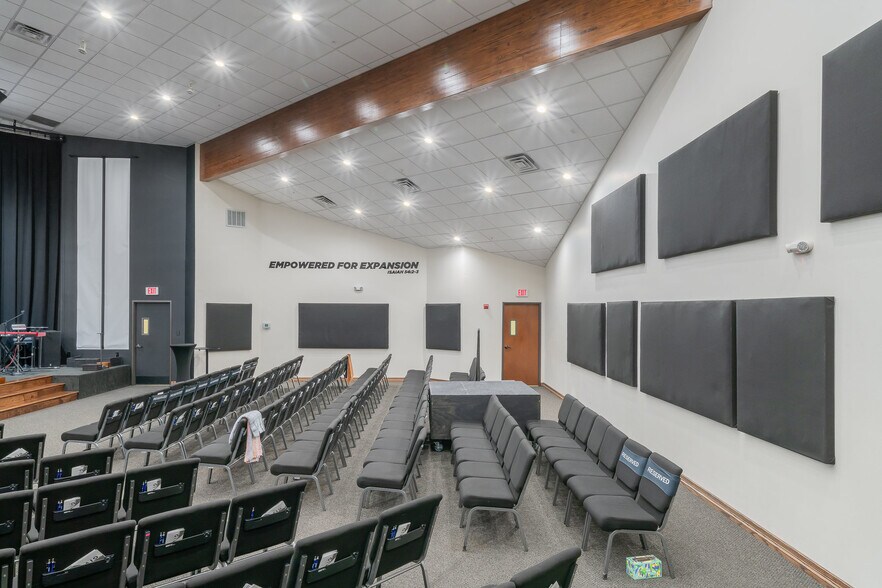 More Photos Of 5700 Mark Ln, Rowlett Religious Facility For Sale