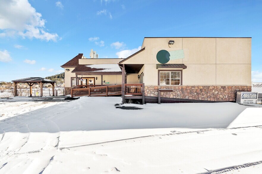 More Photos Of 11 Primrose St, Palmer Lake Restaurant For Sale