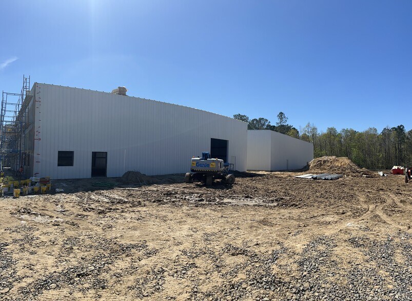 More Photos Of 7635 Southrail Road, North Charleston Industrial For Lease