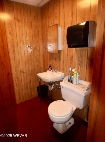 More Photos Of 802 W Southern Ave, South Williamsport Warehouse For Sale