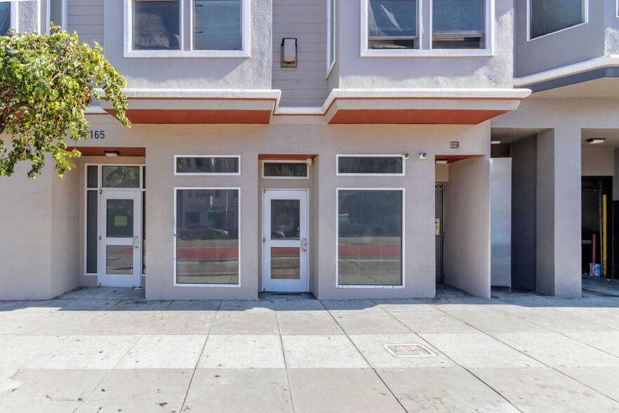 Primary Photo Of 3165 Mission St, San Francisco Storefront Retail Residential For Lease