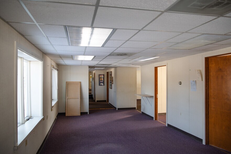 More Photos Of 8446 Mill Pond way, Blossvale Office For Sale