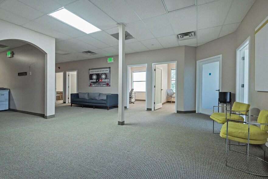 More Photos Of 512 E 4500 S, Salt Lake City Office For Lease