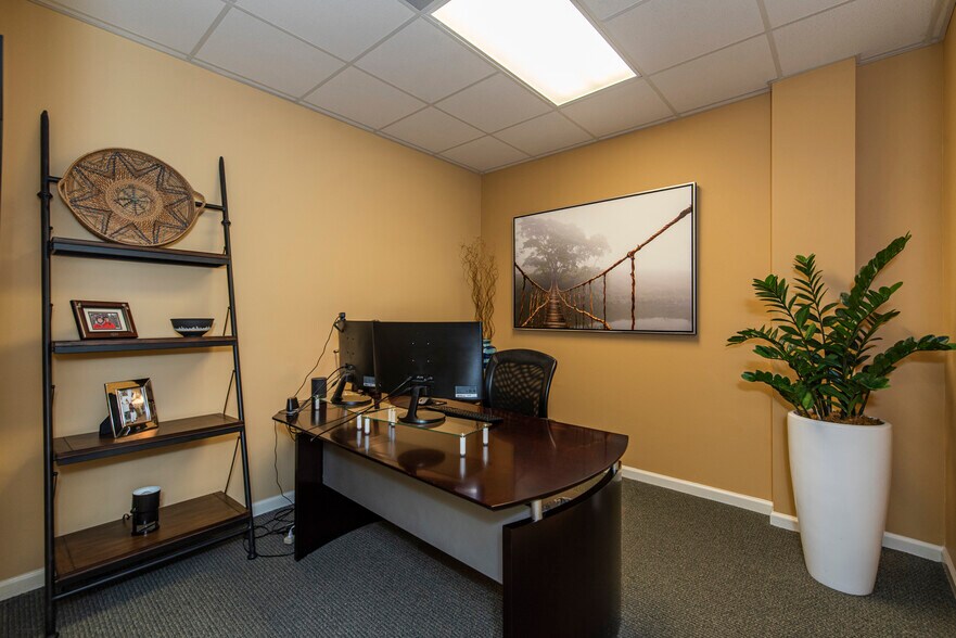 More Photos Of 701 Market St, Saint Augustine Loft Creative Space For Sale