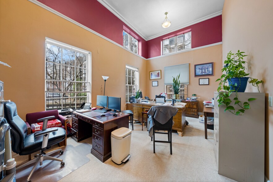 More Photos Of 311 E Main St, Durham Office For Sale