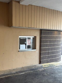 More Photos Of 1 N Paint St, Chillicothe Storefront Retail Office For Lease