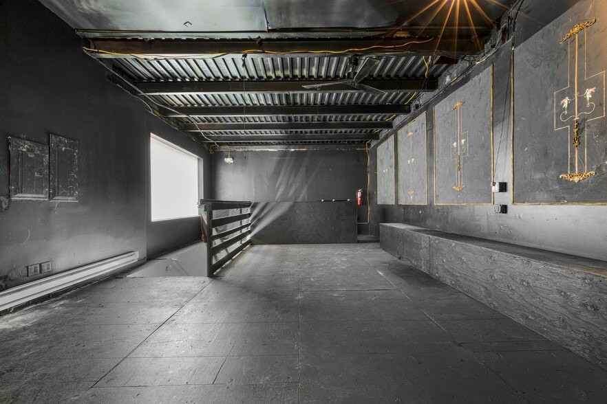 More Photos Of 54 Crosby St, New York Storefront For Lease