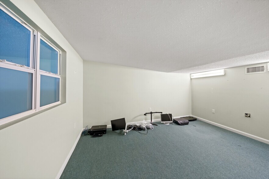 More Photos Of 19962 Lowe Ln, New Caney Manufacturing For Sale