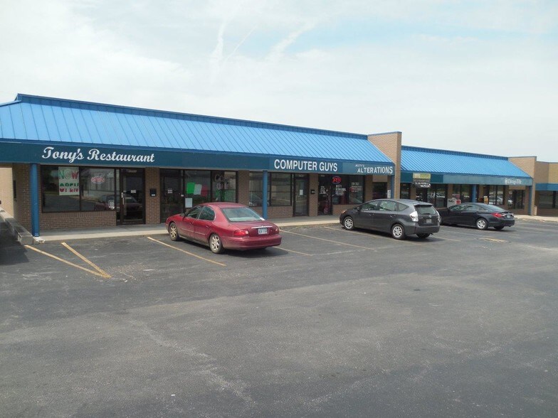 More Photos Of 1501-1715 SW 7 Hwy, Blue Springs Unknown For Lease