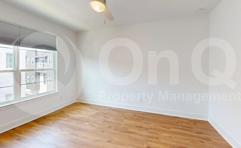 More Photos Of 13325 Bee St, Farmers Branch Apartments For Sale